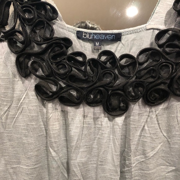 Boutique Top - Picture 3 of 3